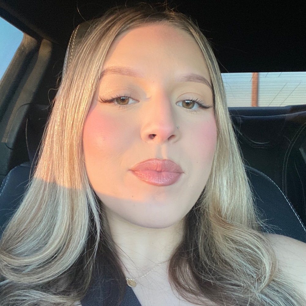 Meet your Posher, Madi